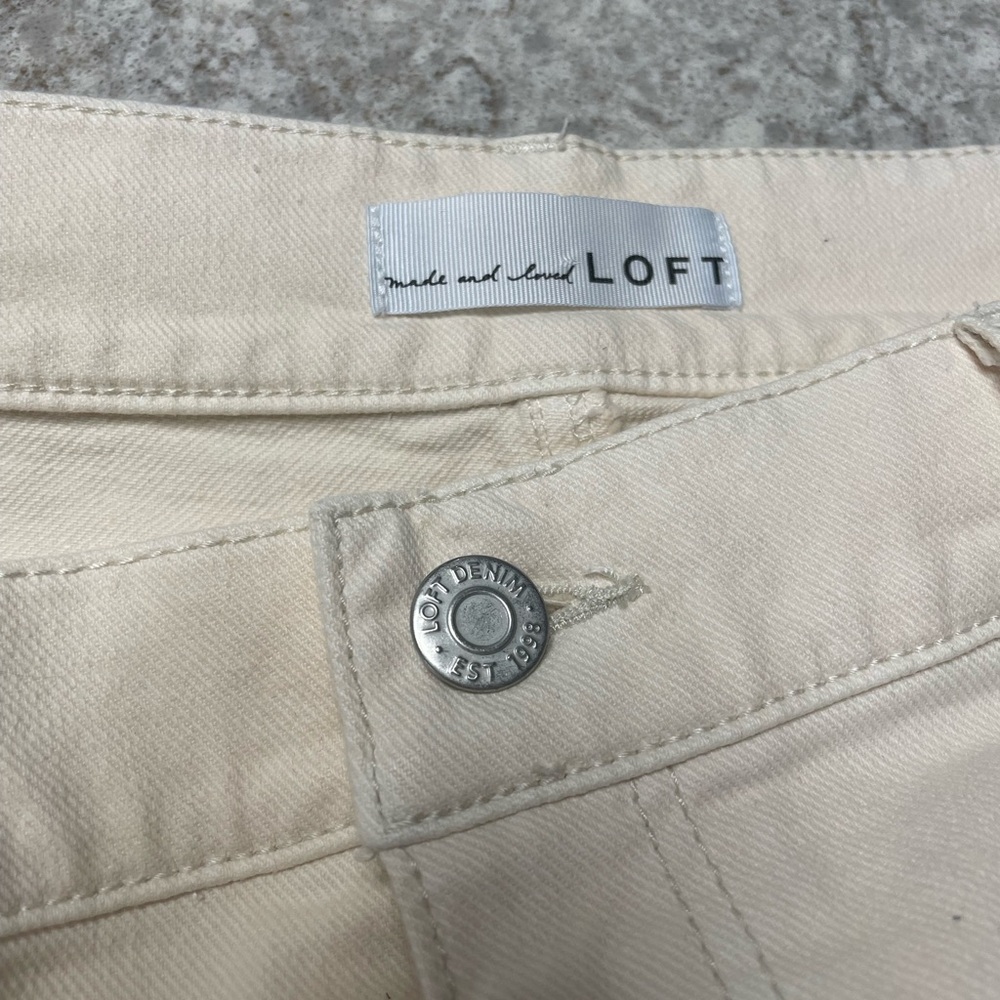 🌷LOFT High Waist Wide Leg      Off White/Cream Jeans